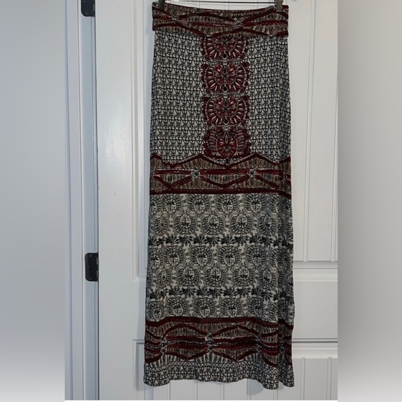 Max Studio boho Maxi Skirt Size Medium - Picture 1 of 5